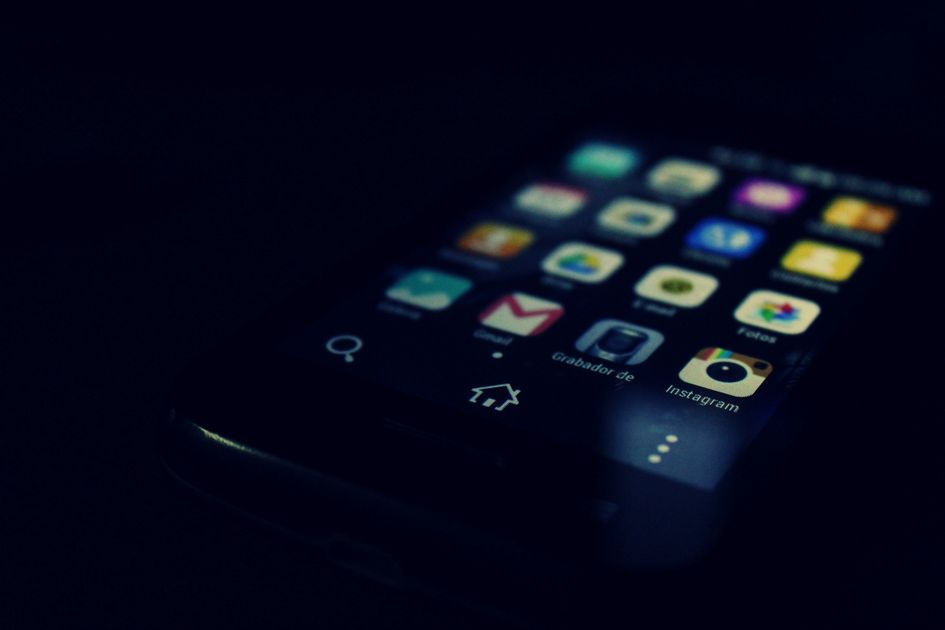 A smartphone screen highlighting various apps